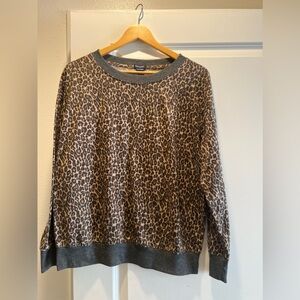 Size large splendid leopard top